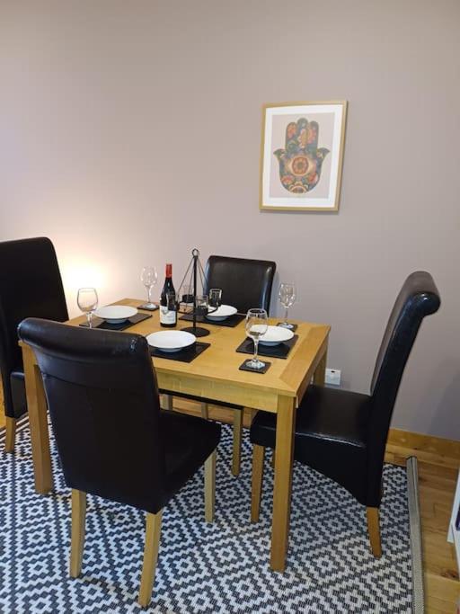 Apartment Cental Retreat - 2 Bedroom