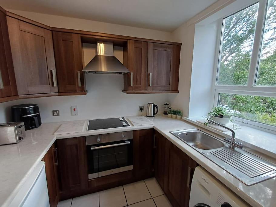 Cental Retreat - 2 Bedroom * Belfast